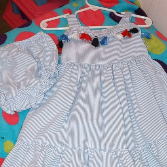 Baby dress - Picture 1 of 1